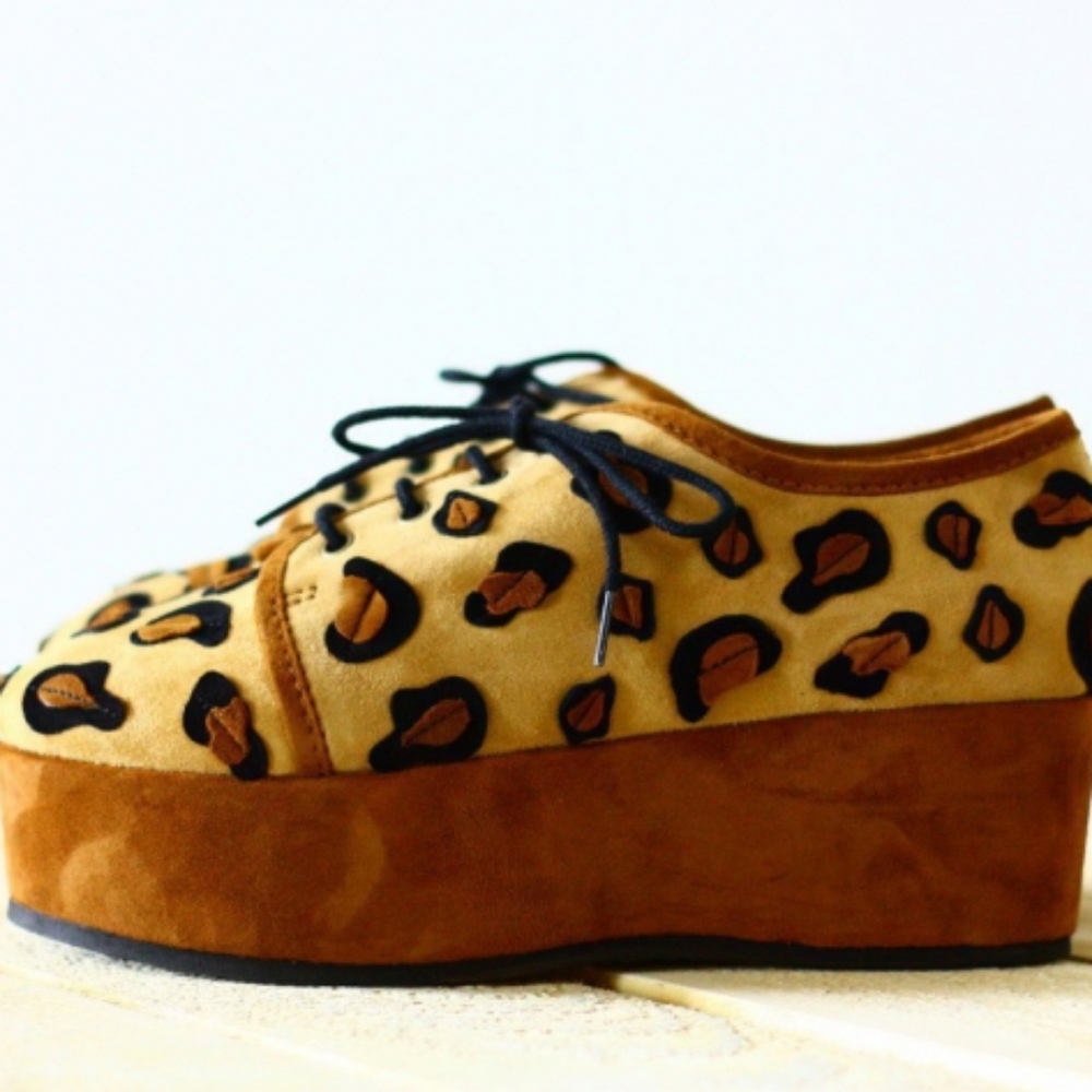 MINIMARKET  Suede Wedge Shoes US 7 (EU 37)